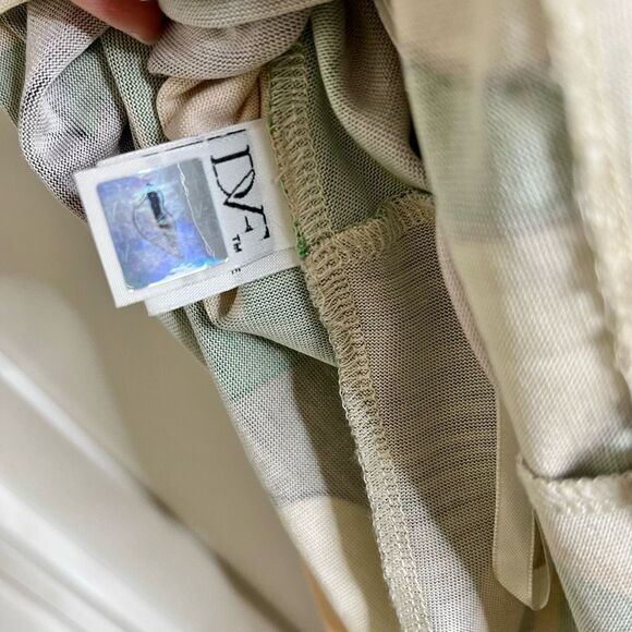 Diane Von Furstenberg sleeveless‎ Green And Purple Floral Pullover Dress Size 2 - Picture 8 of 9